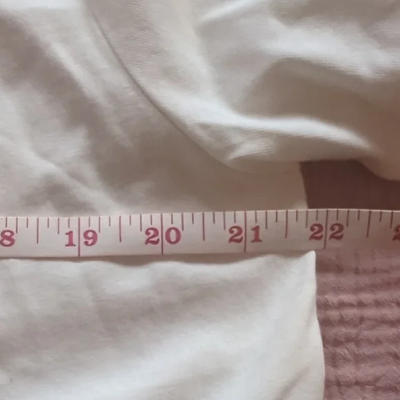 St. Honore Girls TShirt - Picture 4 of 5